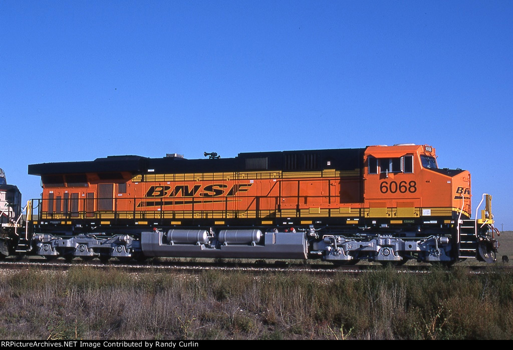 BNSF 6068